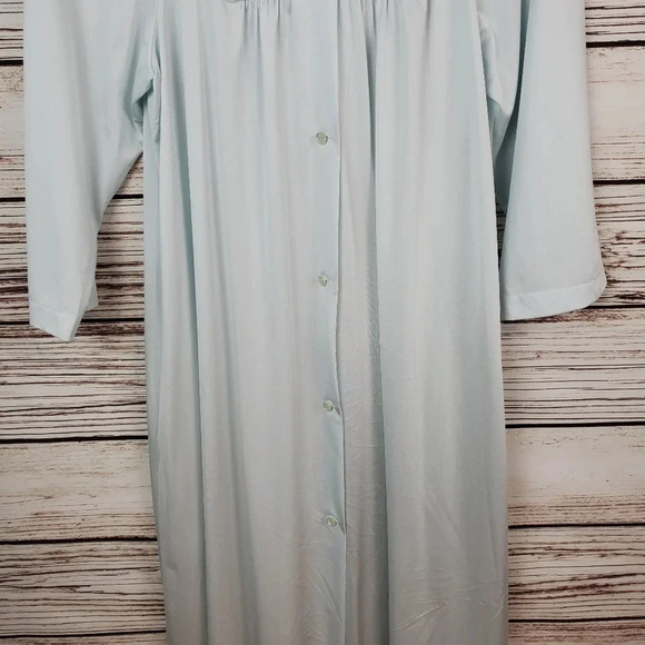 Shadowline Small Vinatge Blue Nylon 2-pc Nightgown w/ Matching Robe - Picture 6 of 12